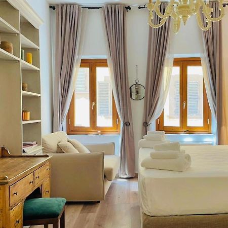 Santa Maria Novella Apt ฟลอเรนซ์ ภายนอก รูปภาพ