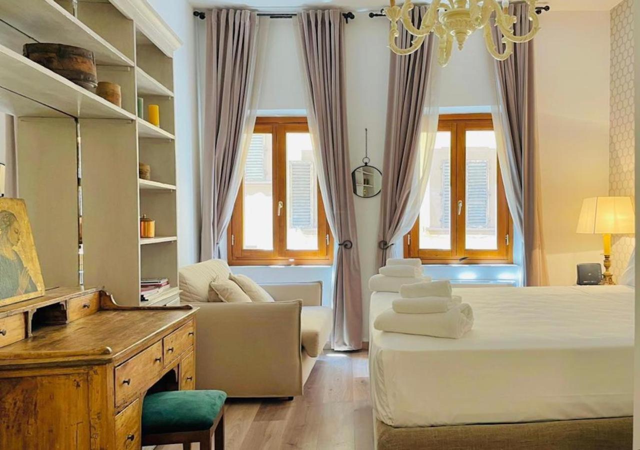 Santa Maria Novella Apt ฟลอเรนซ์ ภายนอก รูปภาพ