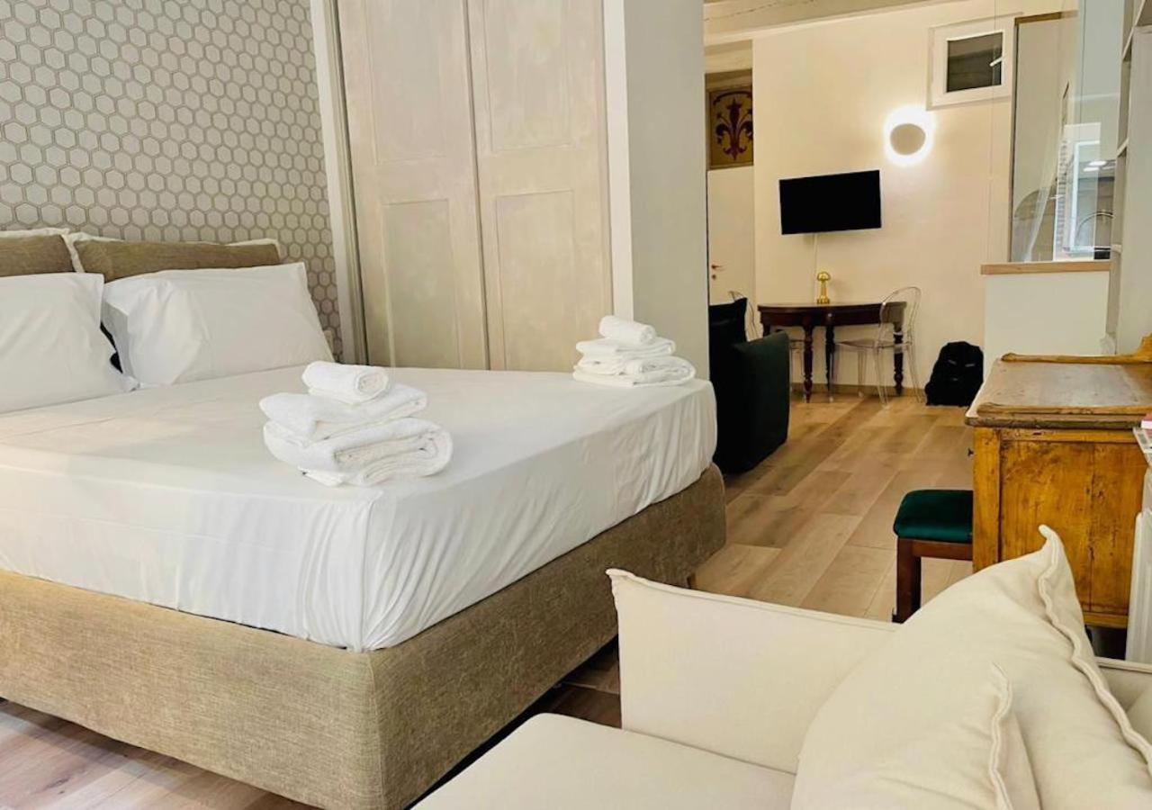 Santa Maria Novella Apt ฟลอเรนซ์ ภายนอก รูปภาพ