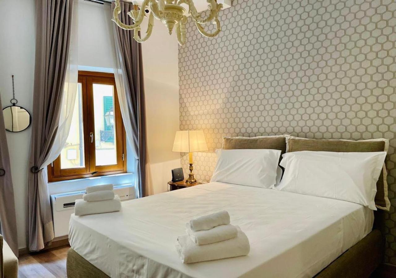 Santa Maria Novella Apt ฟลอเรนซ์ ภายนอก รูปภาพ